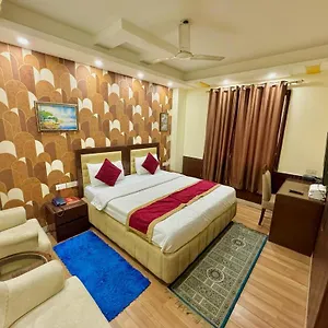 3* Hotel Vista Inn, Karol Bagh, New - Near Metro